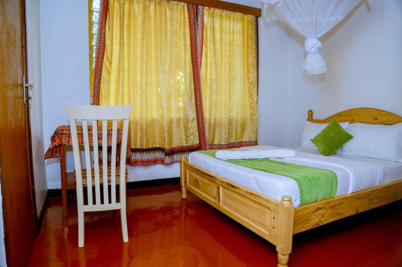 Inzozi Africa House B&B-Kimihurura キガリ エクステリア 写真