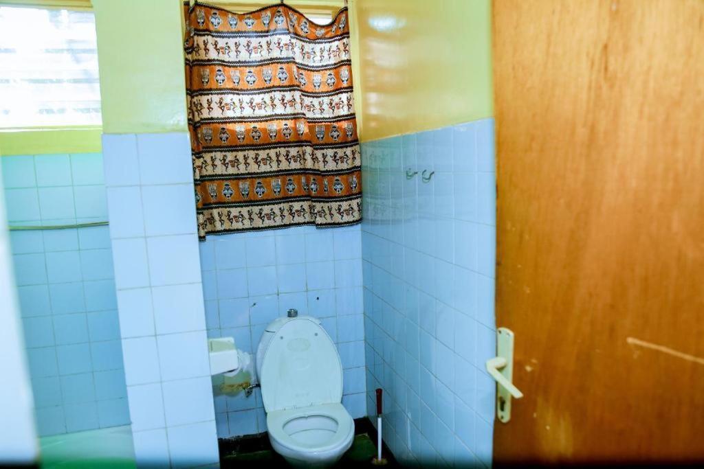 Inzozi Africa House B&B-Kimihurura キガリ エクステリア 写真